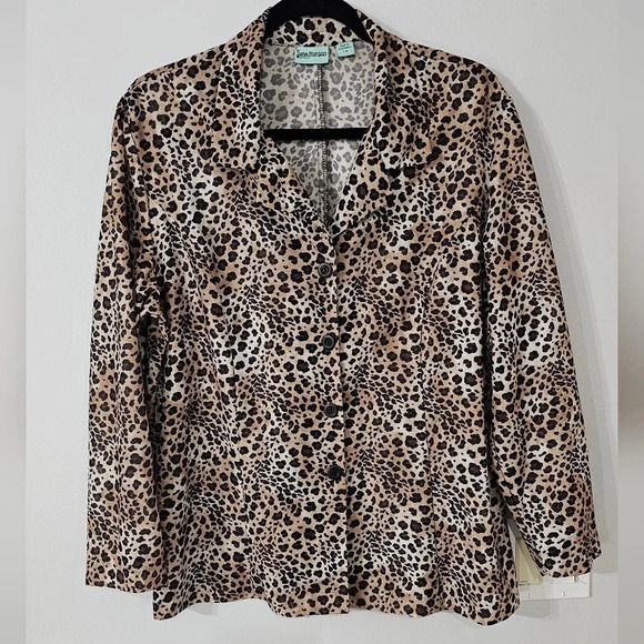 Sara Morgan Leopard Print Lightweight Blouse Top Size LA - Picture 2 of 7